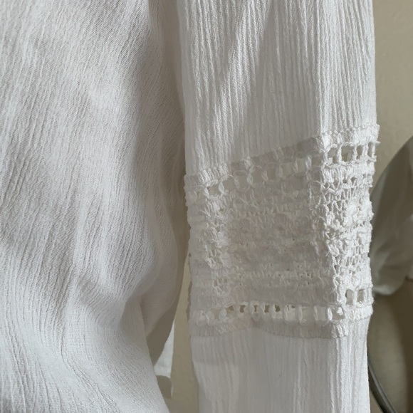 Sun & Shadow white top size medium - Picture 3 of 6